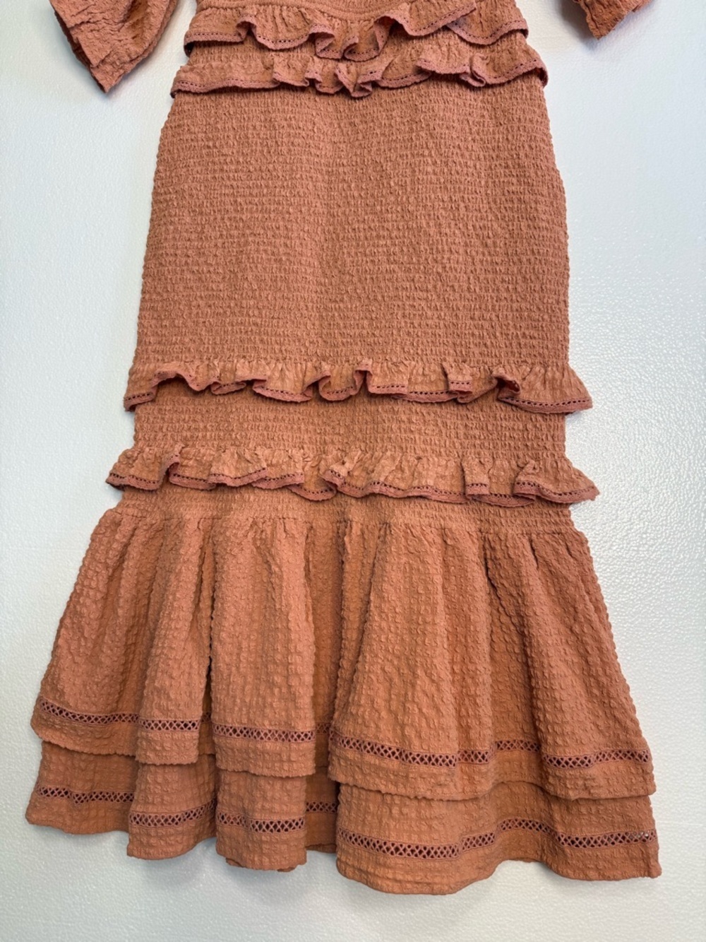 Rachel Parcell Bubble Crepe Smocked Ruffle Midi Dress XS Dusty Peach - Picture 6 of 16